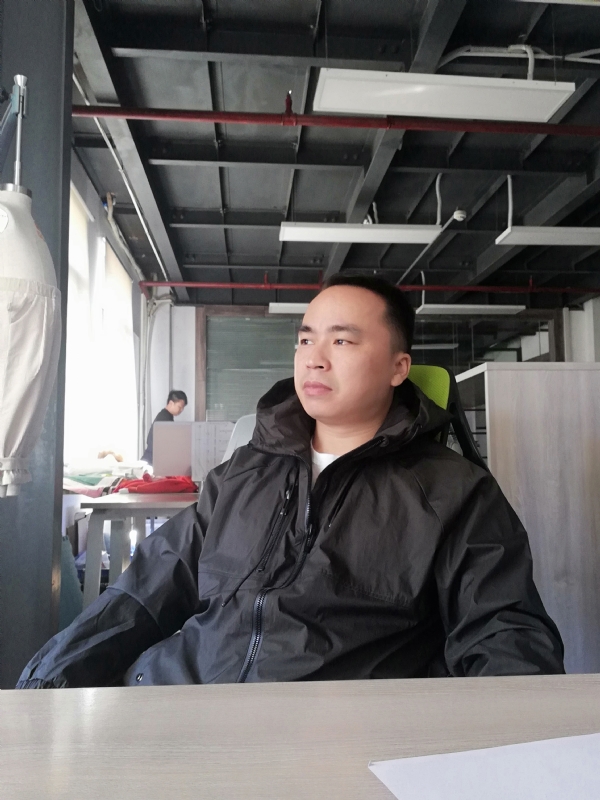 左眼皮跳跳的第一张照片--武平相亲网