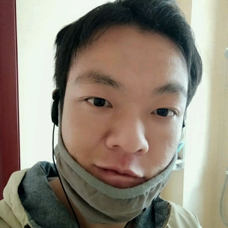 泡沫哭泣的第一张照片--武平相亲网