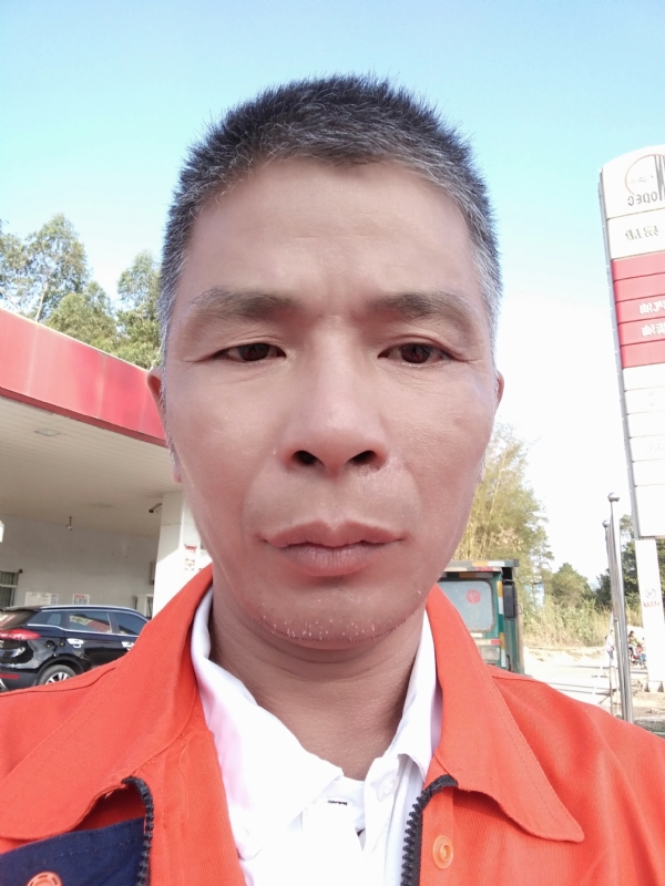静候缘分的第一张照片--武平相亲网