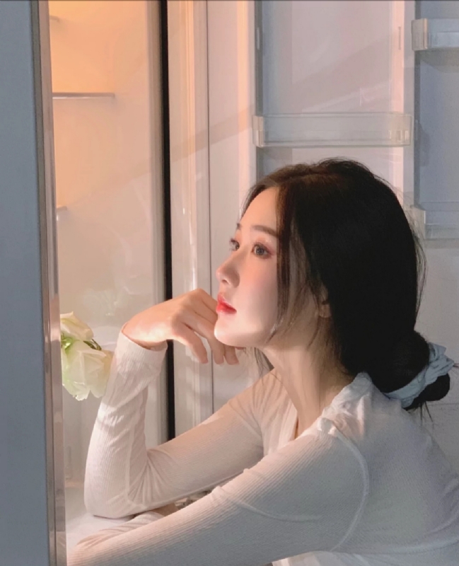 風吹過臉頰的第一张照片--武平相亲网