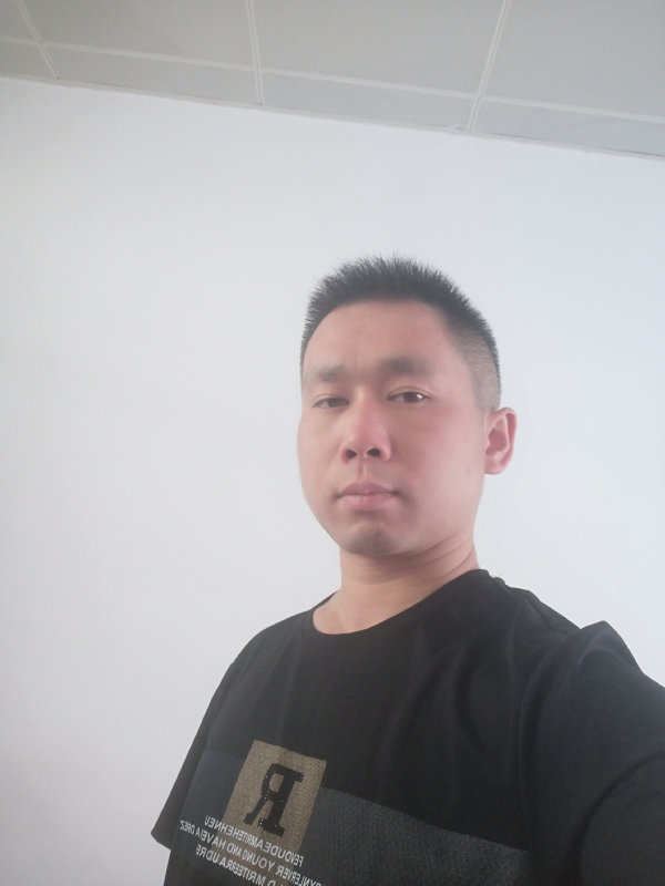 孤独的狼的第一张照片--武平相亲网