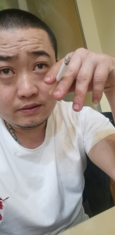孤独的螃蟹的第一张照片--武平相亲网