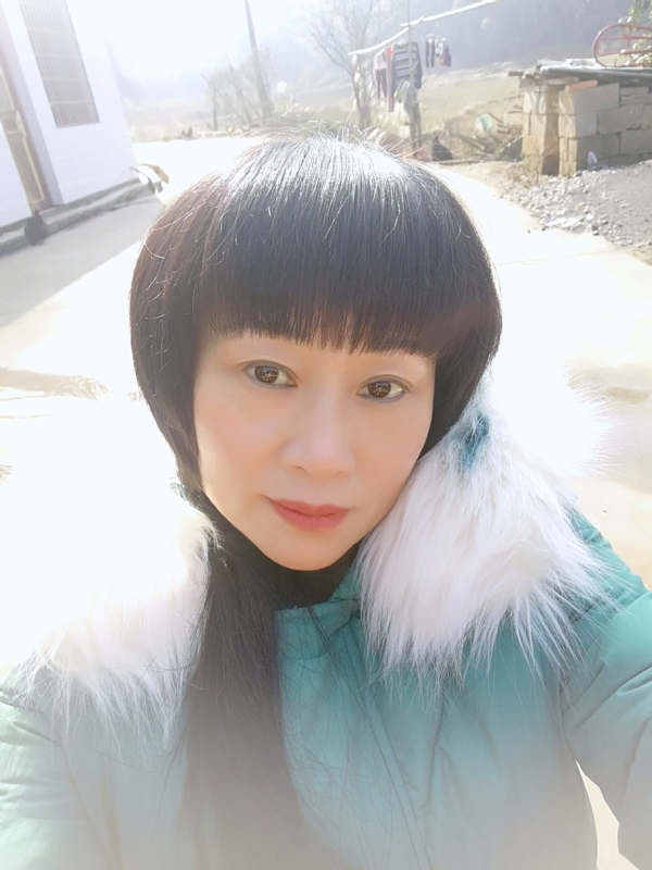 金鱼儿的第一张照片--武平相亲网