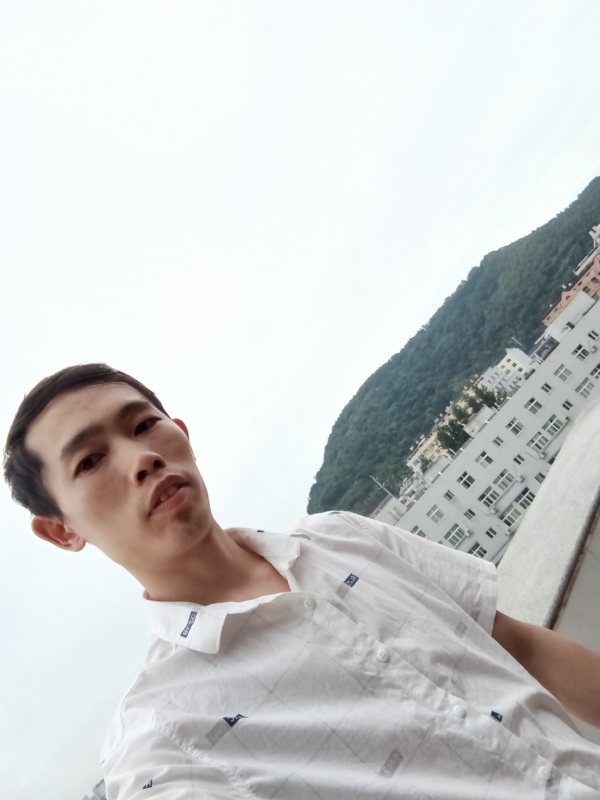会飞的鱼的第一张照片--武平相亲网