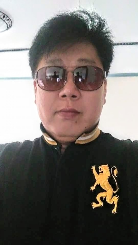 含笑半步癲的第一张照片--武平相亲网