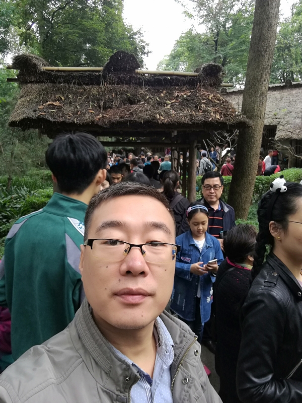 撑起一片天的第一张照片--武平相亲网