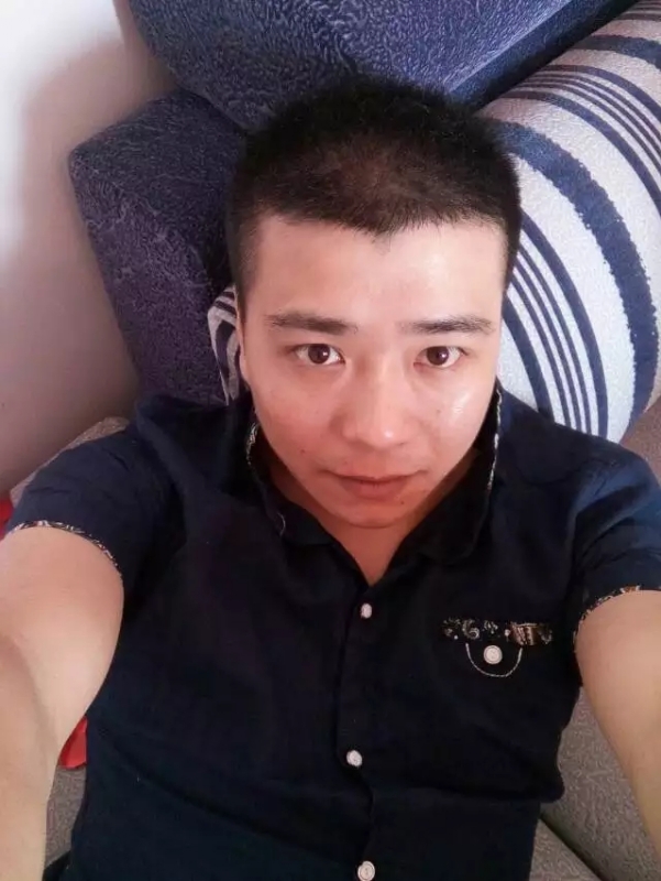 漫步的面包的第一张照片--武平相亲网