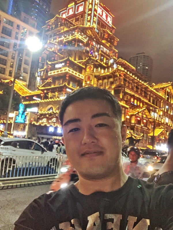 钢铁侠的第一张照片--武平相亲网