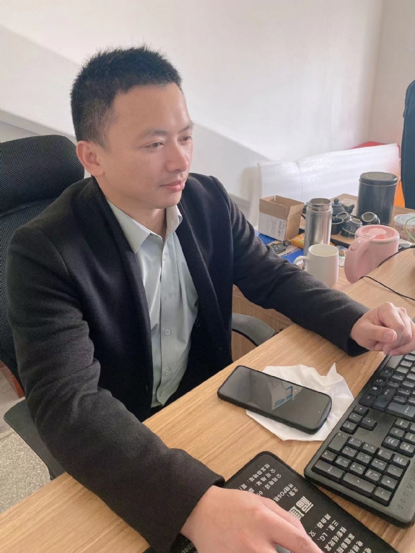 落叶知秋的第一张照片--武平相亲网