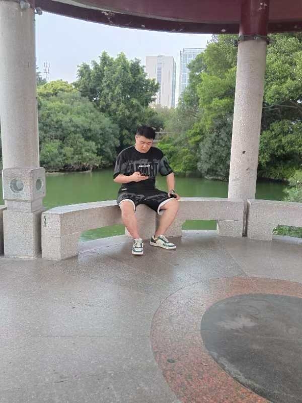 不善挽留的第二张照片--武平相亲网