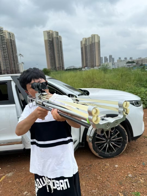 凌其飞的第二张照片--武平相亲网