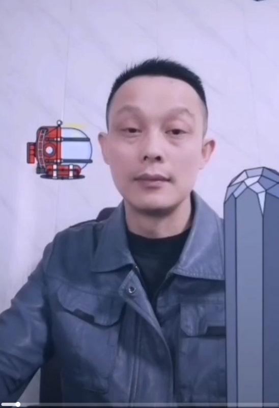 易进的第三张照片--武平相亲网